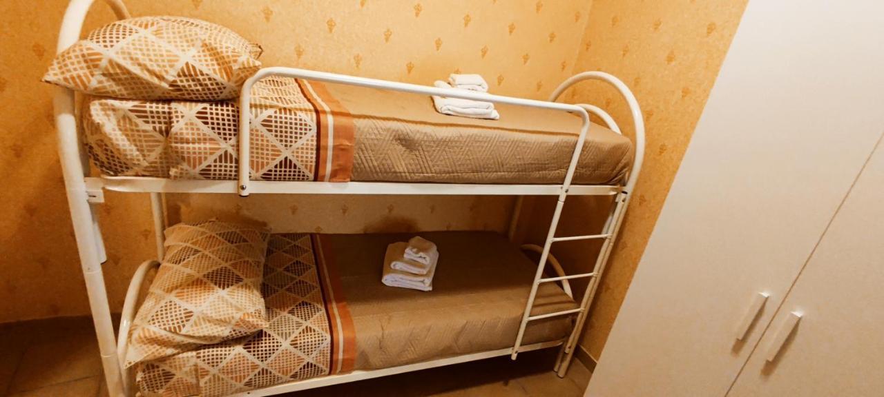 Casa Vacanza Dinastia Borbone - Centro Storico Неаполь Экстерьер фото